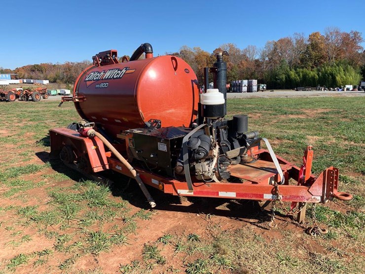 2018 Ditch Witch MV800 Vac Trailer Lot 606, END OF YEAR CONSTRUCTION