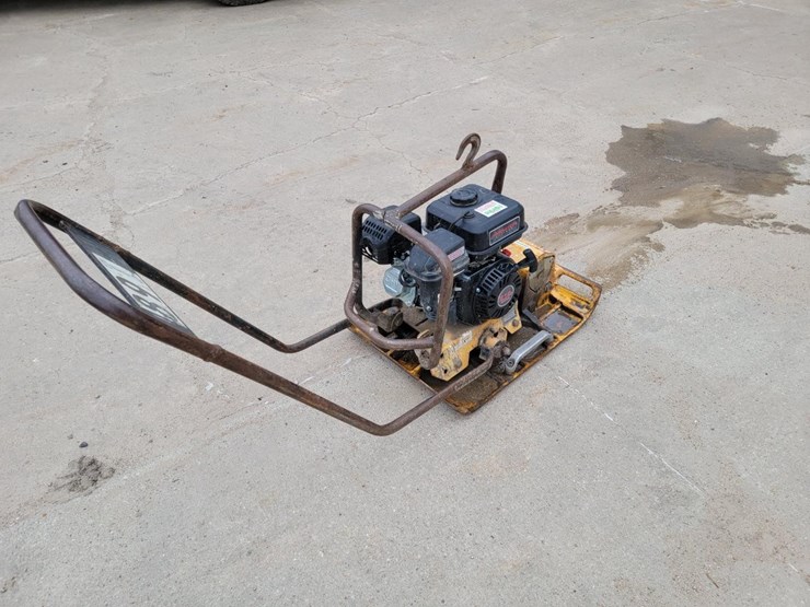 Wacker VPA1750 Vibratory Plate Compactor Lot GW5040, Farm Equipment