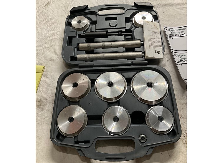 LISLE PINION BEARING RACE DRIVER SET Lot 28, SNAP ON TOOL AUCTION