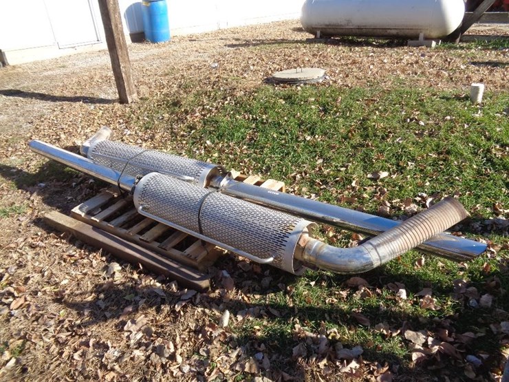Semi Truck Mufflers And Chrome Exhaust Pipes Lot GV5801, Farm Equipment, Construction