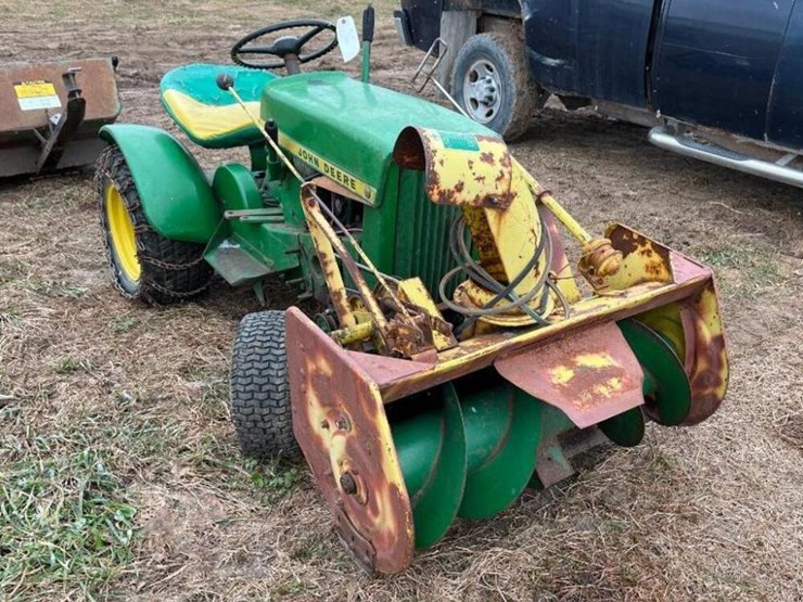 1966 JOHN DEERE LA Lot 105, MANCHESTER MARKETPLACE EQUIPMENT AUCTION