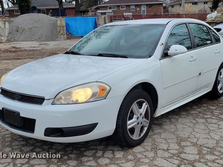 2012 Chevrolet Impala Police Cruiser Lot IV9728, Government Auction