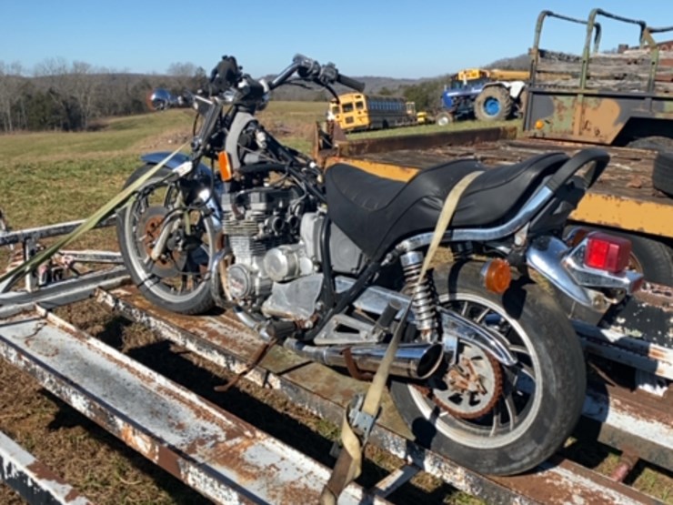 80 • YAMAHA YICS MOTORCYCLE Lot 80, Online Estate Auction, 1/24