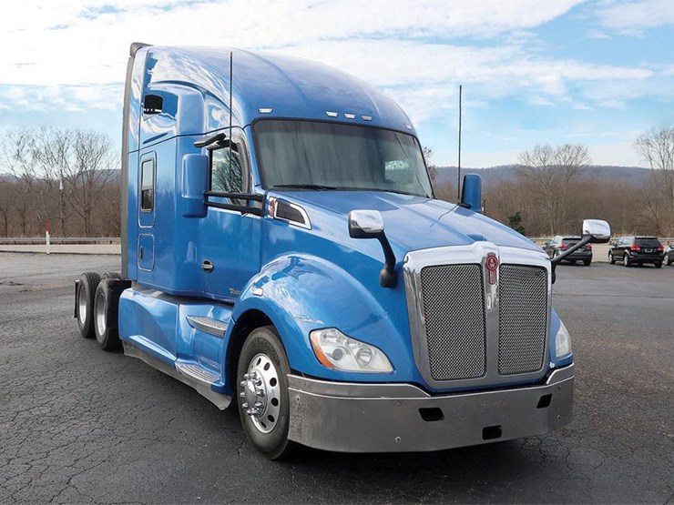 2018 KENWORTH T680 Lot , TRUCK & TRAILER AUCTION PITTSBURGH, PA