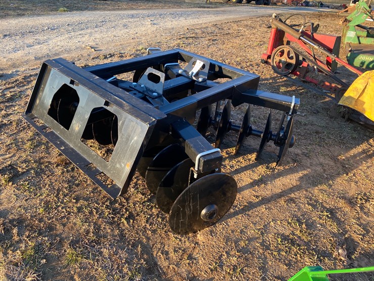 148 • 6’ SKID STEER DISK HARROW Lot 148, FEBRUARY ONLINE EQUIPMENT