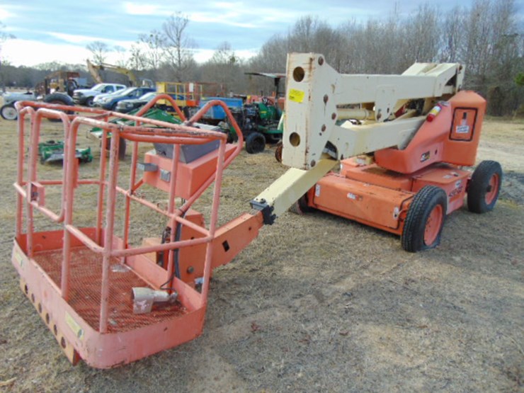 JLG 45E Lot 228, ANNUAL SPRING FARM AND CONSTRUCTION AUCTION, 2/19