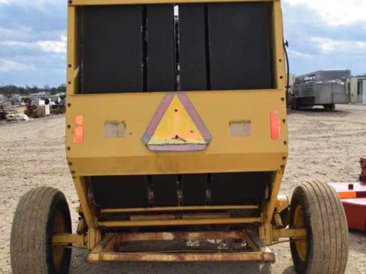 VERMEER 504 SUPER I ROUND BALER W/ SHAFT Lot 6797, Huge 2Day Public