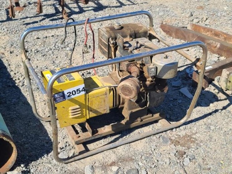 McCullouch 10hp Electric Generator Lot 2054 Day 2 Of 2 February 2022 Farm Heavy 