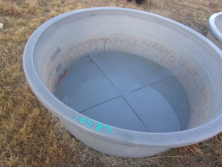Hastings water trough Lot 10587, Farm, Ranch, Heavy Equipment Online