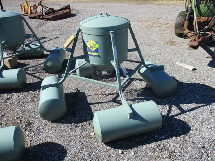 Pond King Floating Fish Feeder Lot 154, Farm and Light Construction