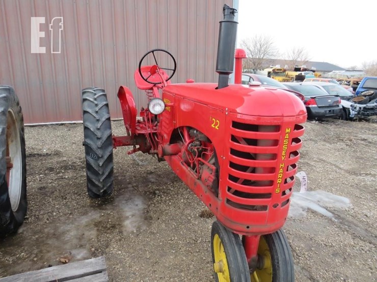 Massey Harris 22 Lot 458 Pocahontas Machinery Auction Ring 1 3 9 22 Sale Barn Realty And Auction Auction Resource