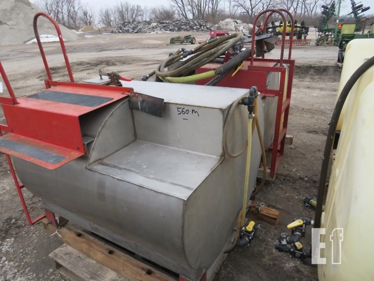 STAINLESS STEEL SADDLE TANKS Lot 560, Pocahontas Machinery Auction Ring 2, 3/9/2022, Sale