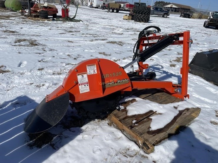 Land Pride GR1525 3pt stump grinder NEW Lot 139, Sauk Prairie Area
