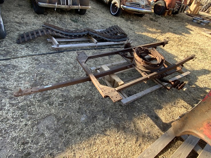 Essex Trailer Parts Lot HD0526, Classic Car Auction, 3/10/2022