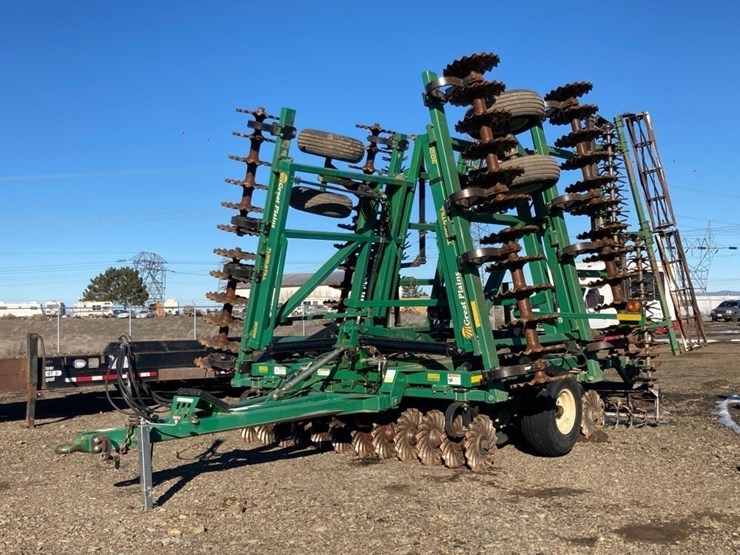 GREAT PLAINS 3000TT Lot 240, March Dodson Virtual Equipment Auction