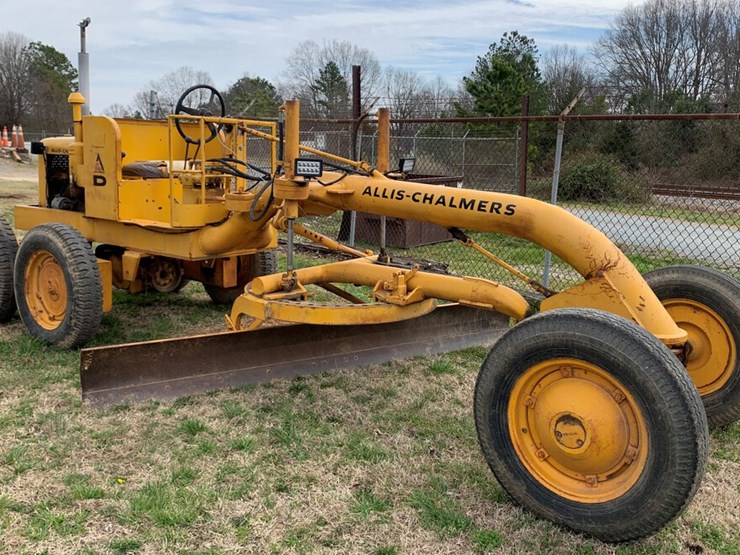 ALLISCHALMERS M100 Lot 416, Traditions Auction Co LLC March