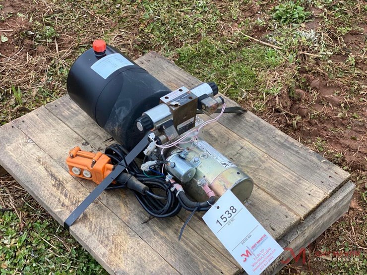 ELECTRIC OVER HYDRAULIC PUMP Lot 1538, IRON ROCK CATTLE COMPANY LLC