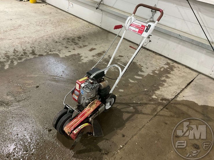 LITTLE WONDER 6032 PROFESSIONAL EDGER Lot 3227, NATIONAL COMMERCIAL TURF AND GOLF COURSE