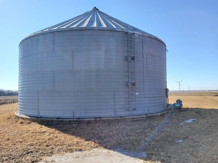 Behlen Grain Bin Lot GG0989, Equipment Auction Farm Equipment