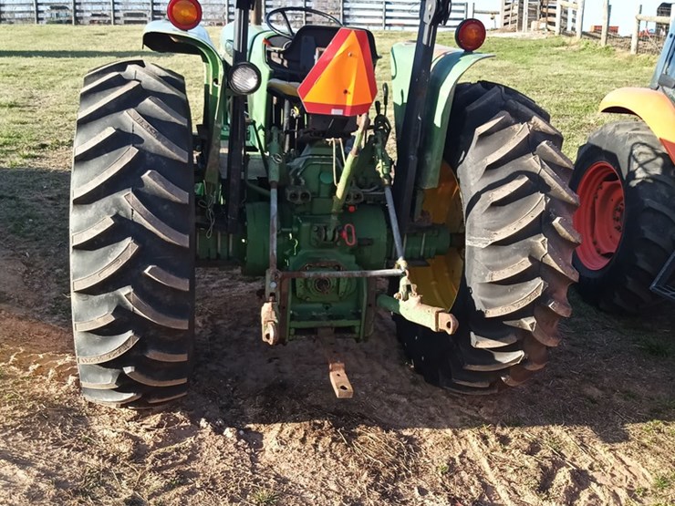 JOHN DEERE 2940 Lot 628, SPRING CONSIGNMENT EQUIPMENT AUCTION, 3/26