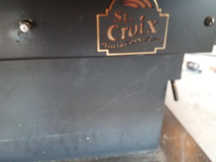 St Croix Auburn Corn Stove - Lot #HB0174, Equipment Auction - Farm