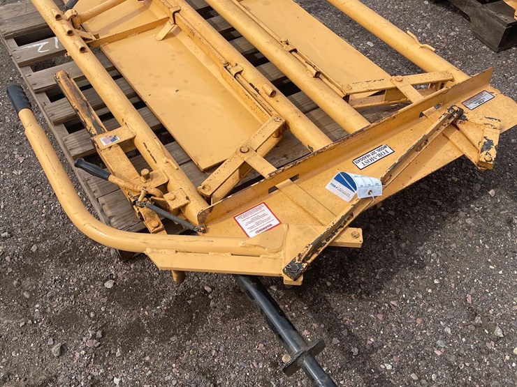 Foremost 30 Cattle Head Gate Lot 88, Pifer's Sioux Falls Spring