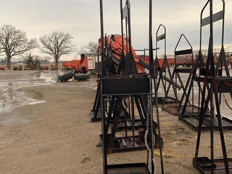 Concrete Form Cage Lot 118, Online Only Auction Klondike Farms