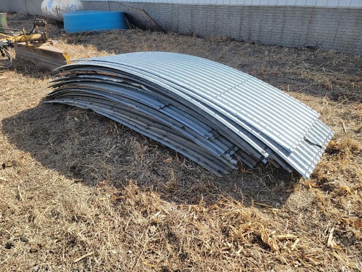 Stormor Grain Bin Panels Lot GX8368, Equipment Auction Farm