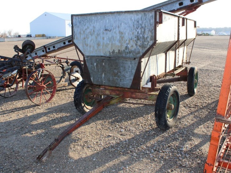 23780FLARE BED WAGON Lot 23780, Annual 3Day Spring Collector