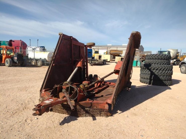 BATWING SHREDDER Lot 633, DAY 2 APRIL PUBLIC EQUIPMENT AUCTION, 4/6
