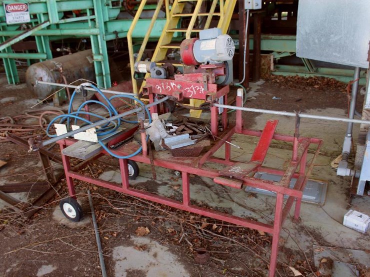 373B • Cat Claw Band saw sharpener Lot 373B, Bright Star Monthly