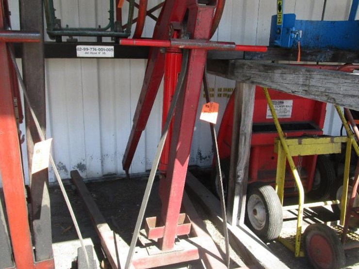 1576 • Excalibur Engine Hoist Lot 1576, Dairyland Power Cooperative