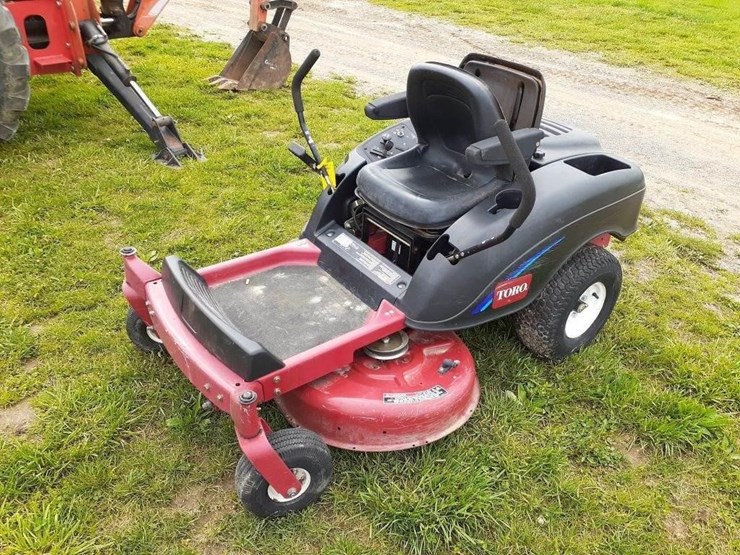 TORO 74330 Lot 25, Mower Mania 2022, 4/25/2022, Canning Auction