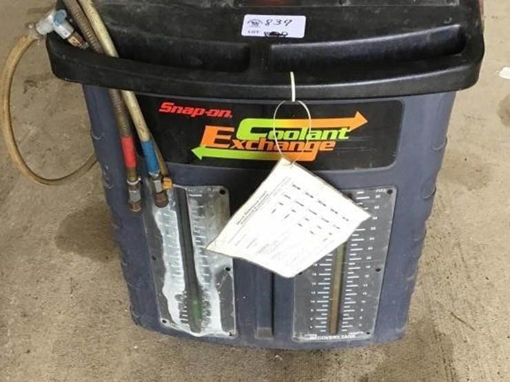 SNAP ON COOLANT EXCHANGE MACHINE Lot 837, Spring Consignment, 4/29