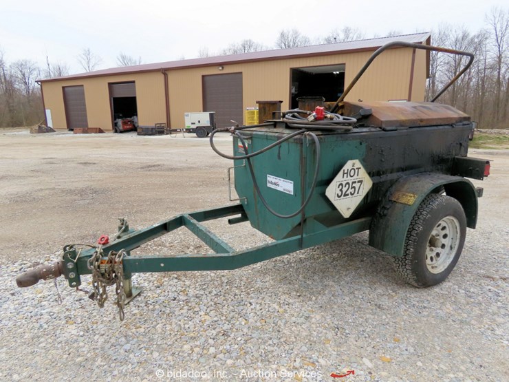 2004 Reeves Roofing 140 Gallon Towable Hot Tar Kettle Trailer Mounted