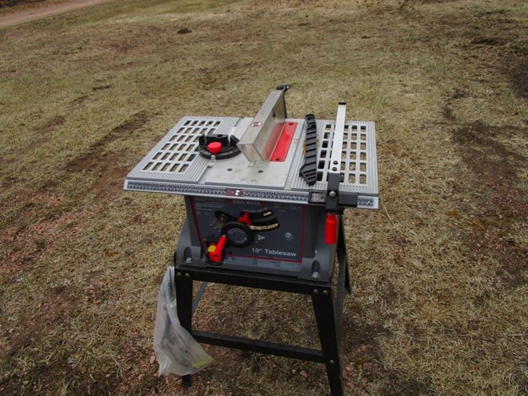 Performax 10" Table Saw Cameron WI Lot 120, AG & Heavy Equipment