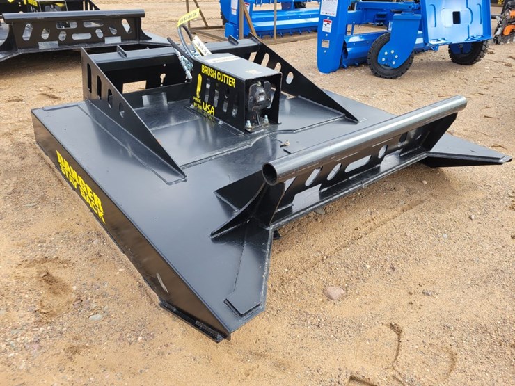 5084 • 72" Wildcat Brush Cutter for Skid Steer Lot 5084, Annual