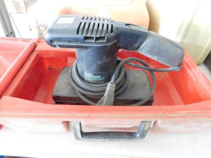 Craftsman 1/2 Sheet Pad Sander; 1/2 HP; Lot 112, MIKE & PAM PAINE