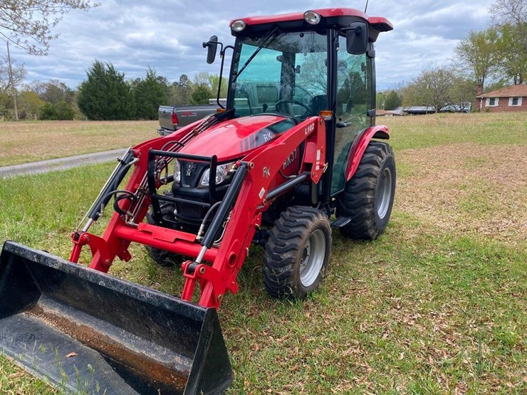2018 RURAL KING RK37 W/L102 LOADER Lot 3031, Equipment/Vehicles
