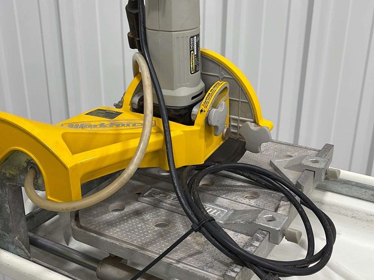 WorkForce THD850 tile cutter w/ stand Lot 434, Spring Online