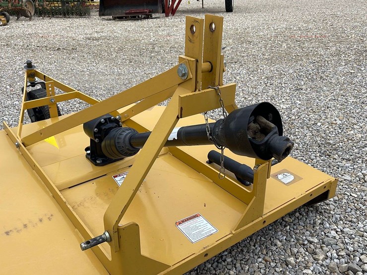 County Line 5' 3pt brush hog Lot 285, Spring Online Equipment