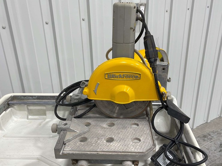 WorkForce THD850 tile cutter w/ stand Lot 434, Spring Online