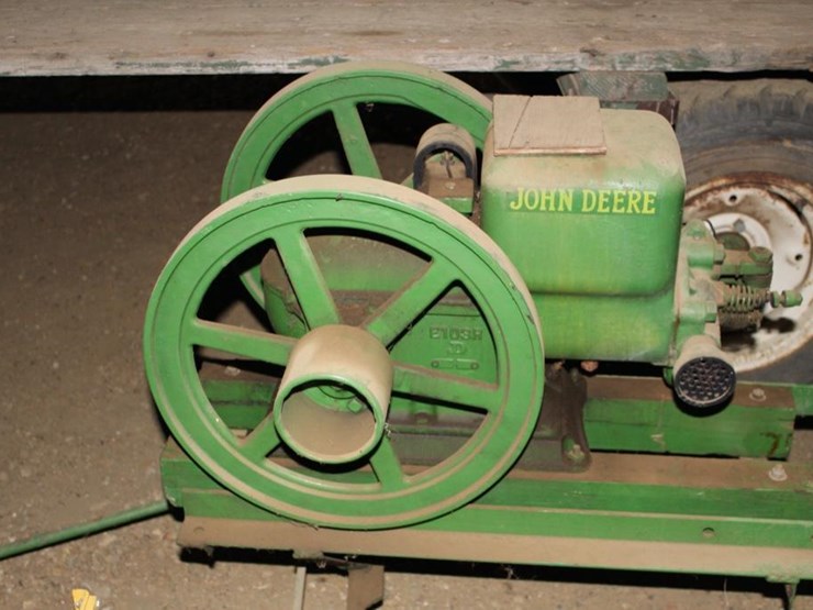 John Deere Stationary Engine Lot 3, The Robert Bohnhoff & Sheldon