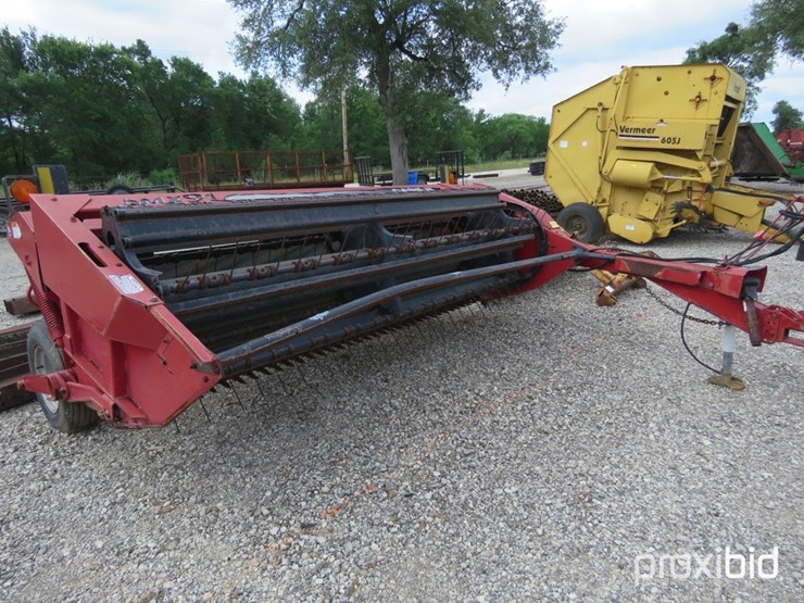 CASE IH 3MX91 HAY CONDITIONER Lot 695, Area Farmer Liquidation, 5/14/2022, Anton Auction