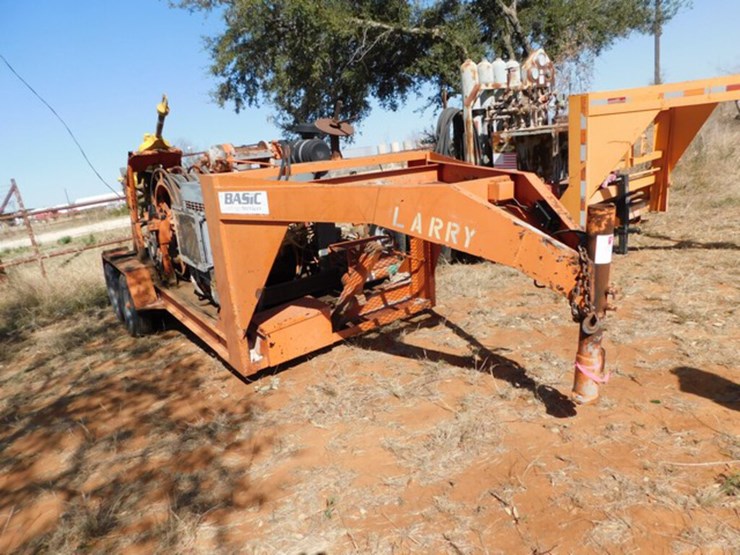 Located in Pearsall, TX 4326942018 (1311663) EVCO 2.5 POWER SWIVEL