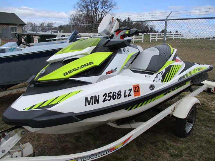 135 • 2016 SeaDoo RXPX 300 Jet Ski HINYDV19806A616 *No Trailer