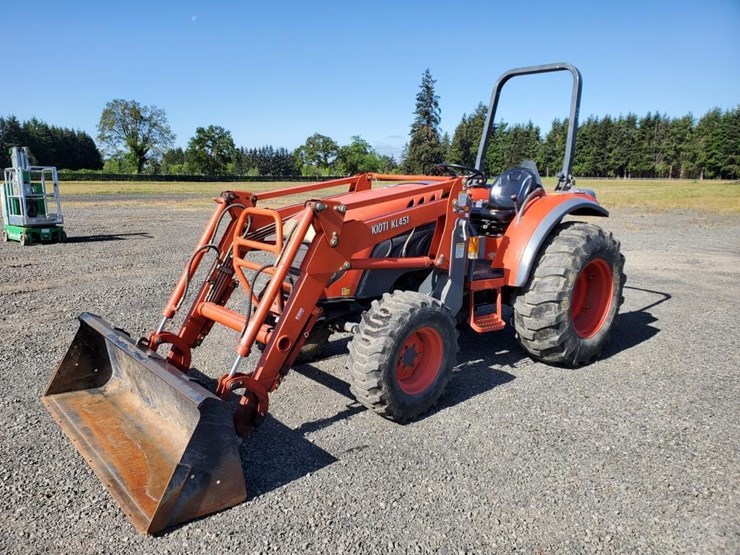 2005 KIOTI DK45S Lot 3030, Monthly Public Auction Woodburn, OR, 5
