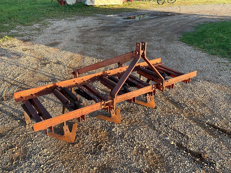 6ft Spring Tooth Chisel Plow Lot 19, May Farm & Ranch Equipment