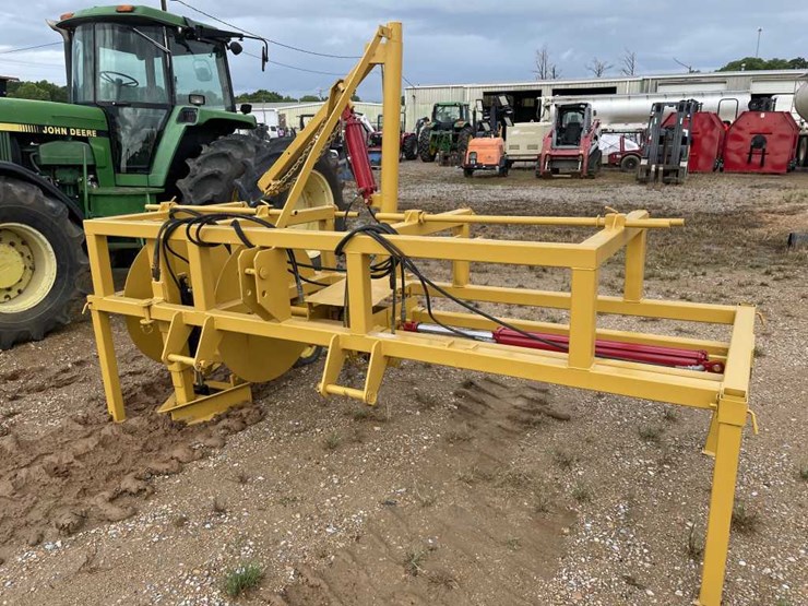 EZ Drop Poly Pipe Machine Lot 169, Farm Equipment Auction, 5/26/2022