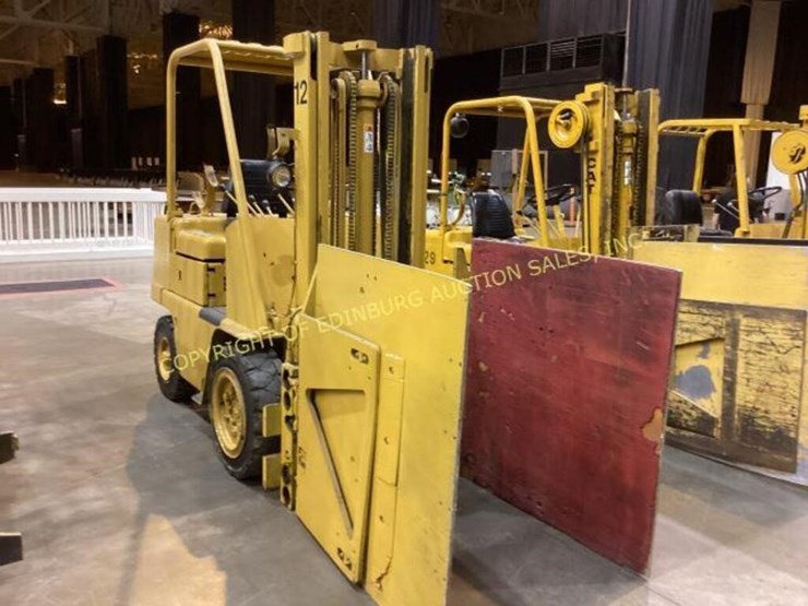 CATERPILLAR V50B Lot 120, CLEVELAND IX CENTER SURPLUS LIQUIDATION